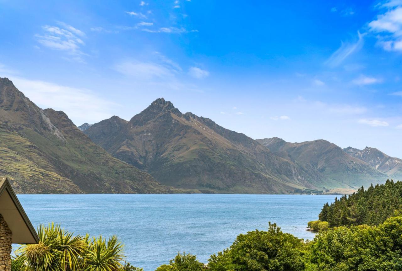 Queenstown Motel Apartments (Adults Only) Екстер'єр фото