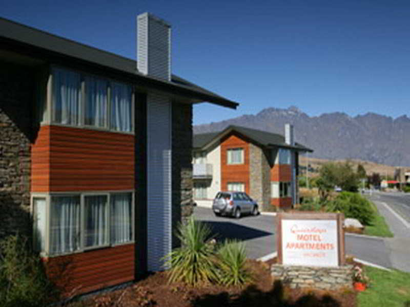 Queenstown Motel Apartments (Adults Only) Екстер'єр фото